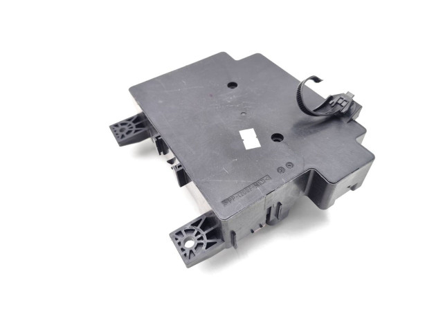 Блок предохранителей 8637A647, 582F11F03 Mitsubishi ASX