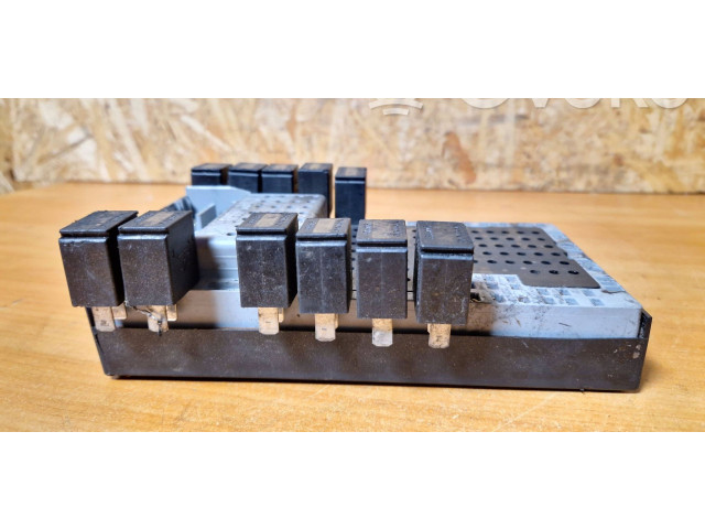 Блок предохранителей J59000 Volvo S80