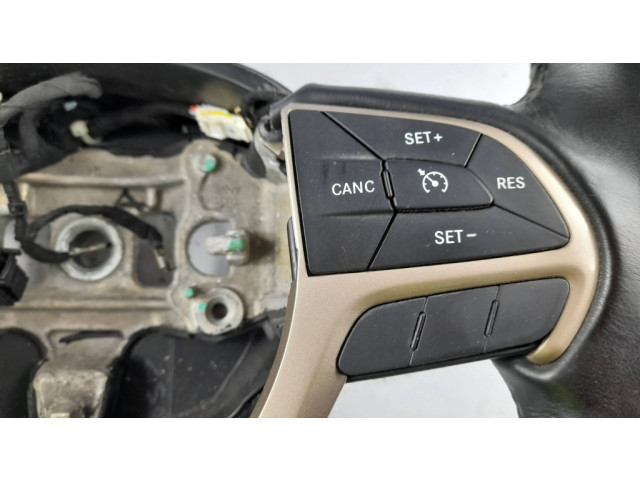 Руль Jeep Cherokee  2013-2020 года P1UU342X9AJ, 0016KBJ4C326ZK      