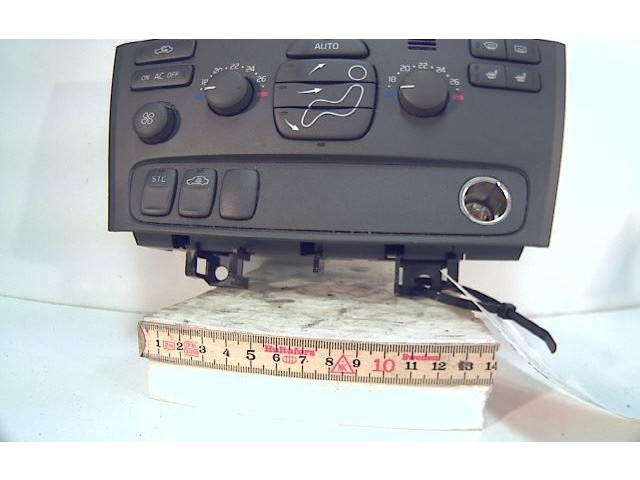 Блок управления кондиционера воздуха / климата/ печки (в салоне) 8682930 Volvo V70