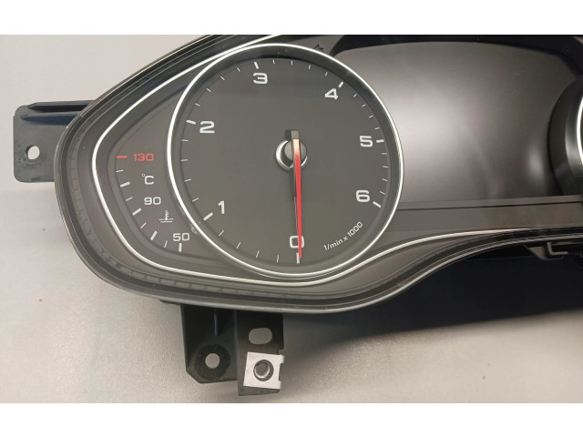 Přístrojová deska Audi A6 C7 2011 4G8920931E