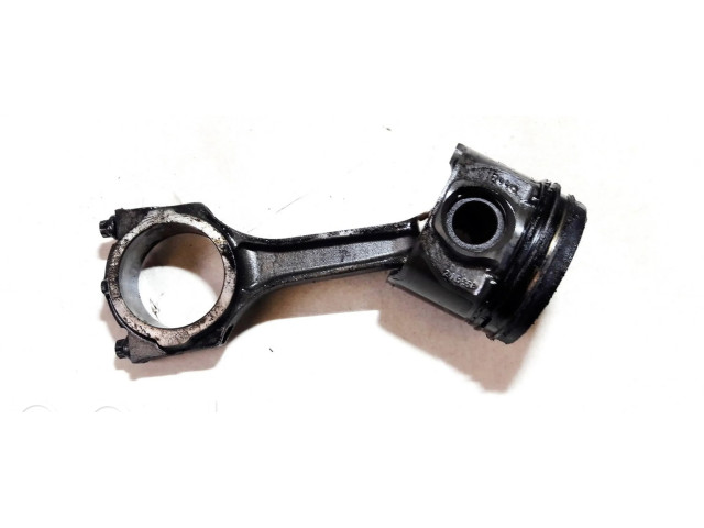 Píst 24655b Ford Mondeo Mk III pro naftový motor 2.0