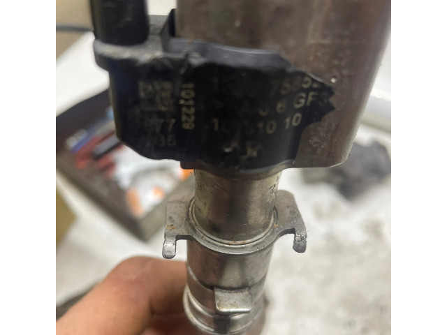 Vstřikovač 7585261 BMW 3 E90 E91 pro benzínový motor 3.0 N54b30a