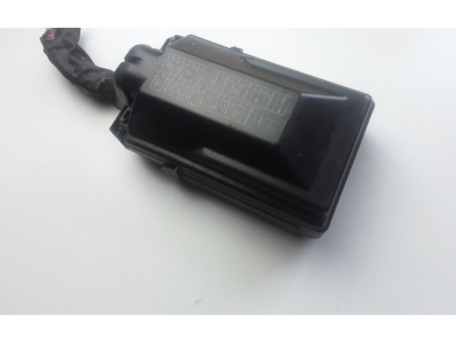 Блок предохранителей 284B71MF3B Infiniti M Y51