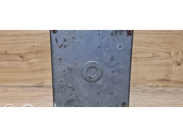 Блок управления двигателя E2T03591M   Mazda 626