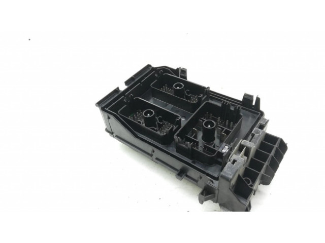 Pojistková skříňka 39107275, 812461952 Opel Astra 2018