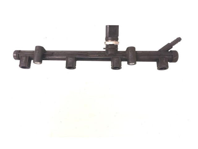 Топливная рампа 06K133681C, 06K133681C   Audi A3 S3 8V   для двигателя DJHA