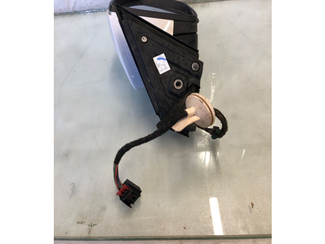 Зеркало электрическое Skoda Karoq 2017 - года