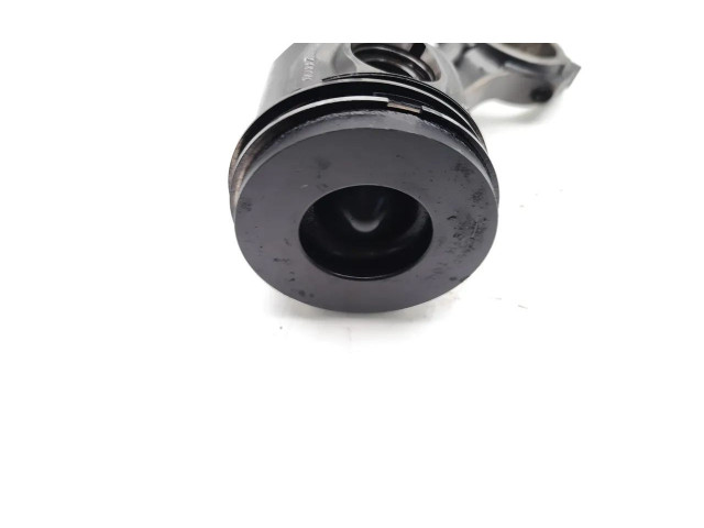 Píst Ford Mondeo Mk III