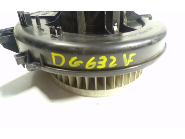 Вентилятор печки 6R1819015A Skoda Fabia Mk3 (NJ)