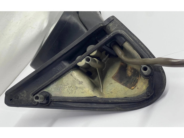 Zpětné zrcátko  Volkswagen Vento 1994  40486  