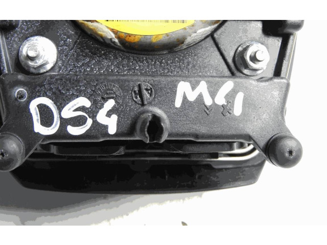 Подушка безопасности водителя 96888248ZD, 0025686 Citroen DS4