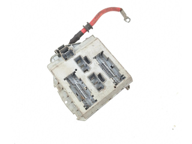 Блок предохранителей 46809993 Fiat Albea