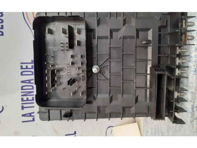 Блок предохранителей 1K0937125A Audi A3 S3 A3 Sportback 8P