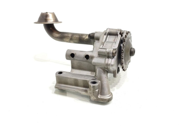 Масляный насос 03G115105 Audi A3 S3 8P