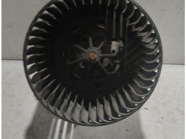 Вентилятор печки       Alfa Romeo Giulietta