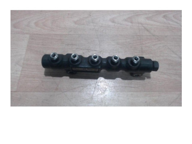 Топливная рампа 00001570G2, 00001570G2   Citroen C3   для двигателя DV4TD(8HX)