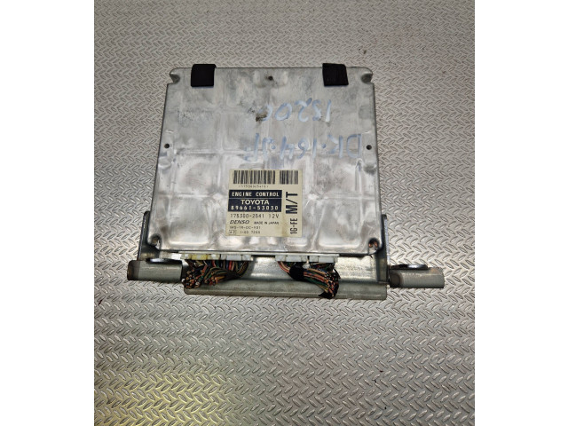 Блок управления двигателем Блок управления 8966153030, 1753002541   Lexus IS 200-300