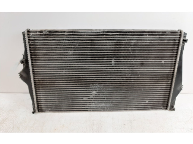 Интеркулер 8743870 Volvo XC90 2.5