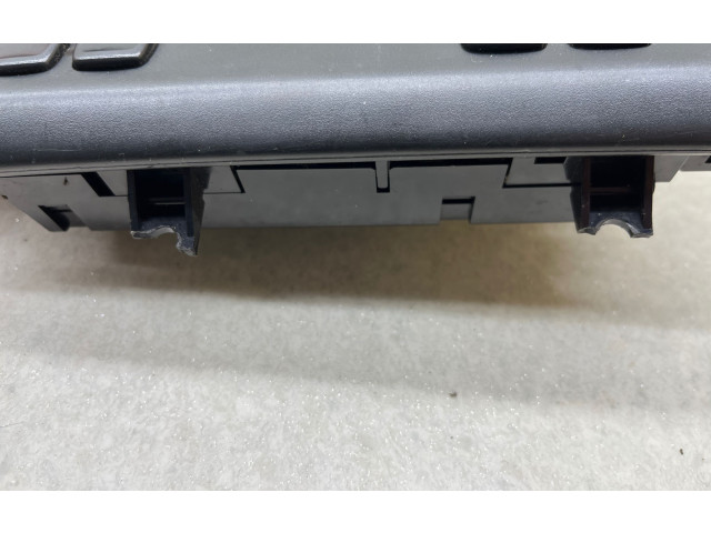 Блок управления климат-контролем 8682734, 04W10E01 Volvo XC90