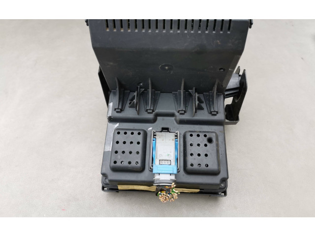 Блок предохранителей 30728542, 12243779 Volvo S60