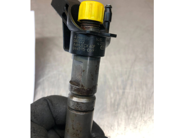 Жиклер (жиклеры) (форсунка (форсунки) A6460701487, 0445115069    Mercedes-Benz Sprinter W906 2006 - 2018 года