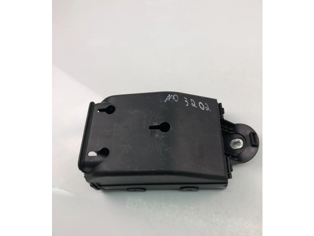 Блок предохранителей  32209198, NO3202   Volvo XC90    