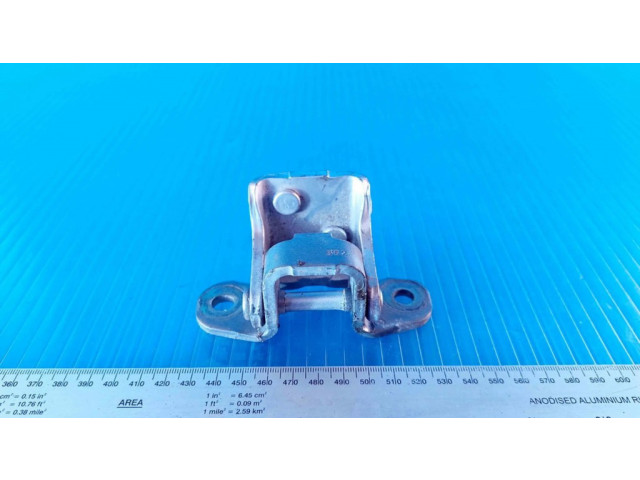 Другая деталь салона