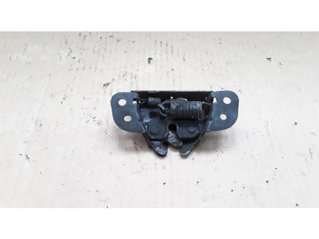 Замок капота X100   SsangYong Tivoli