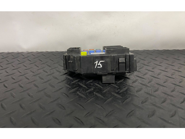 Блок предохранителей  20828606   Chevrolet Suburban    