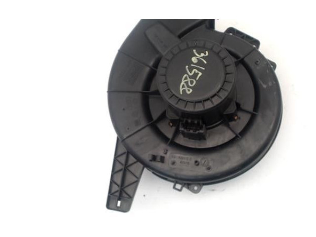 Вентилятор печки    6Q1820015C   Volkswagen Polo