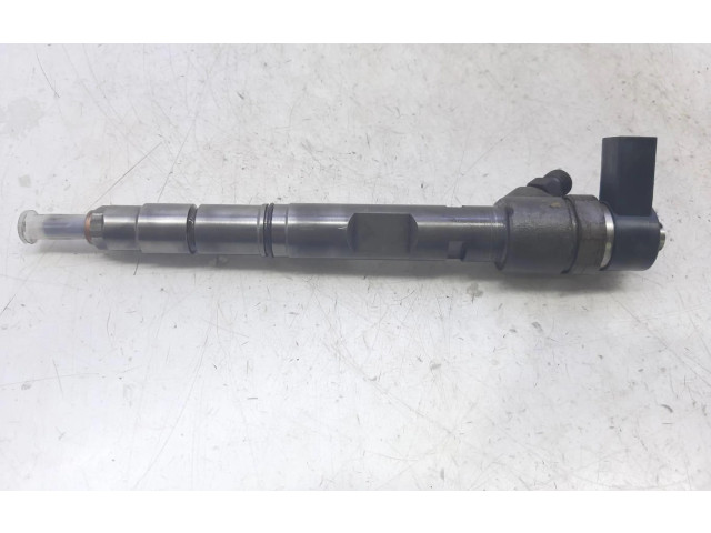Vstřikovač 0445110157   Audi A8 S8 D3 4E     