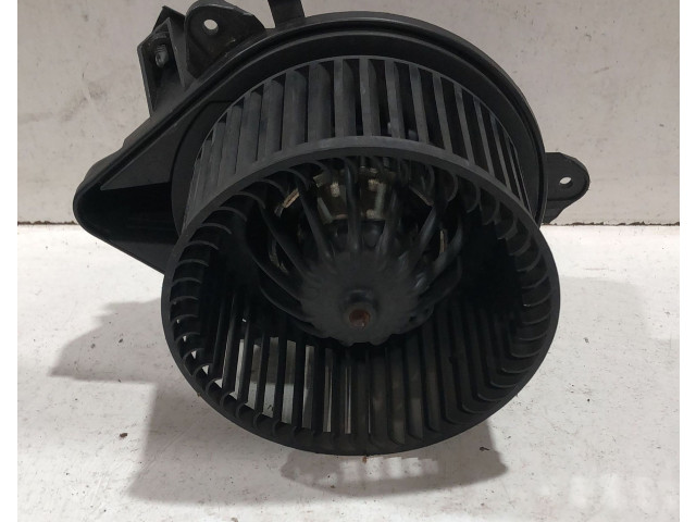 Вентилятор печки       Lancia Musa
