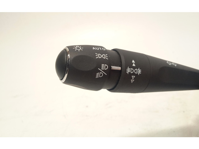 Блок управления двигателя B001059080 Citroen C1