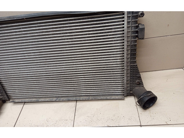 Интеркулер 1K0145803E Volkswagen Touran I