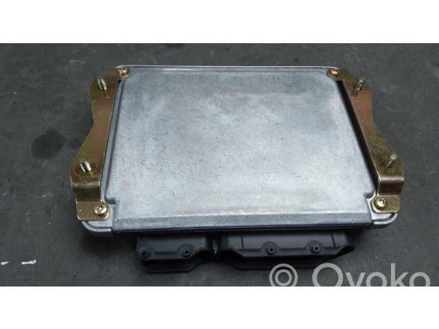 Блок управления двигателем Блок управления 0281010140, P56041587AB Chrysler Voyager