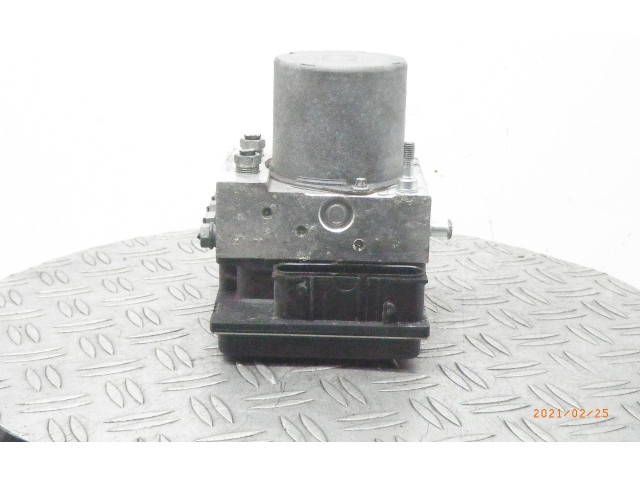 Блок АБС 4766010600 Nissan Note (E11) 2006 - 2014 года