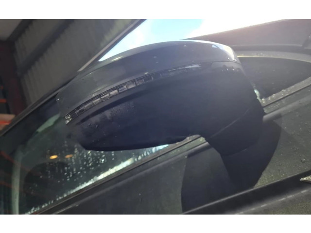 Zpětné zrcátko Volkswagen Tiguan 2020