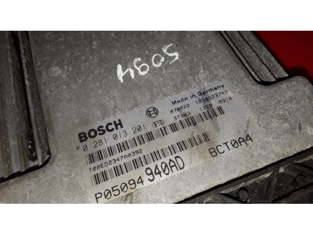 Řídící jednotka P05094940AD, 0281013201 Dodge Caliber 2008