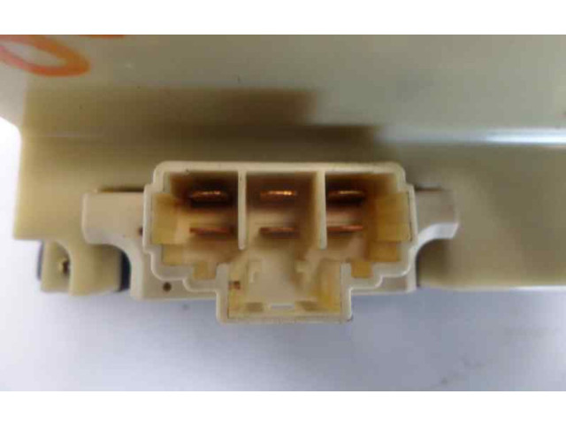 Блок управления климат-контролем 981003e000   KIA Sorento