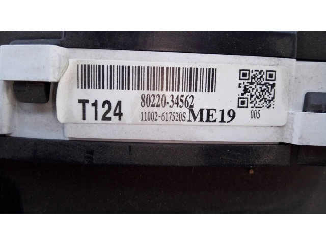 Přístrojová deska  SsangYong Korando 2010 8022034562, E3-A3-35-3  