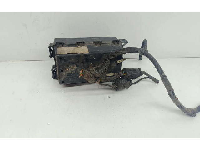 Блок предохранителей 518755202   Ford Transit -  Tourneo Connect    