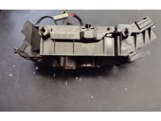 Подрулевой шлейф SRS 8200677496   Renault Clio III