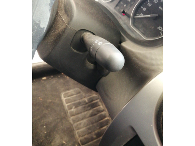 Ручка стеклоочистителей 6001551355   Dacia Logan I