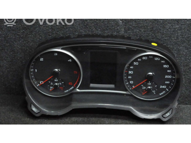 Přístrojová deska Audi A1 2015 8XA920930B, A2C53321556