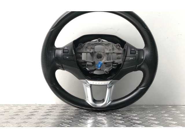 Руль Peugeot 2008 I  2013 - 2019 года 98099708HE      