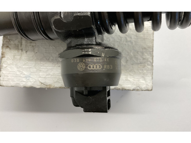 Vstřikovač 038130073AK, RB311148FR Seat Alhambra (Mk1) AUY