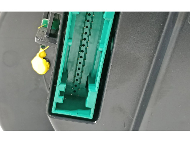 Přístrojová deska Volkswagen Passat Alltrack 2004 3B0920829A