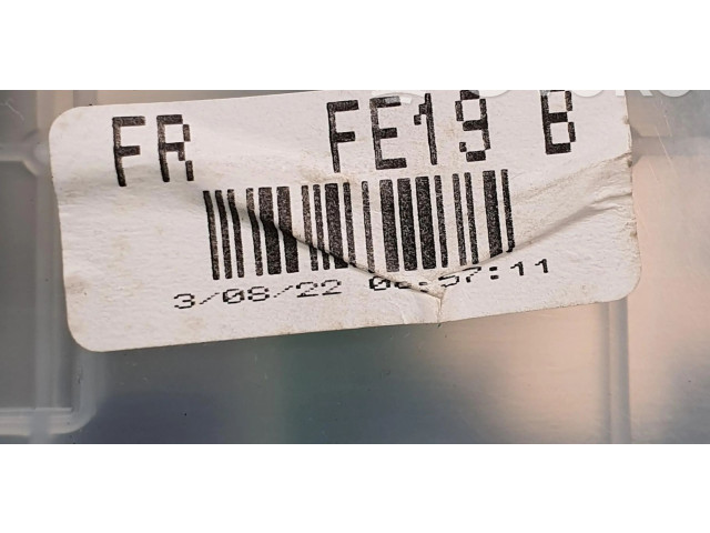 Панель приборов FRFE19B   Mazda RX8       