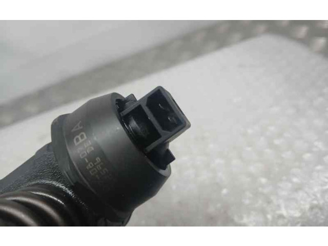 Форсунка 038130073AG, BOSCHBOMBA Volkswagen Jetta V